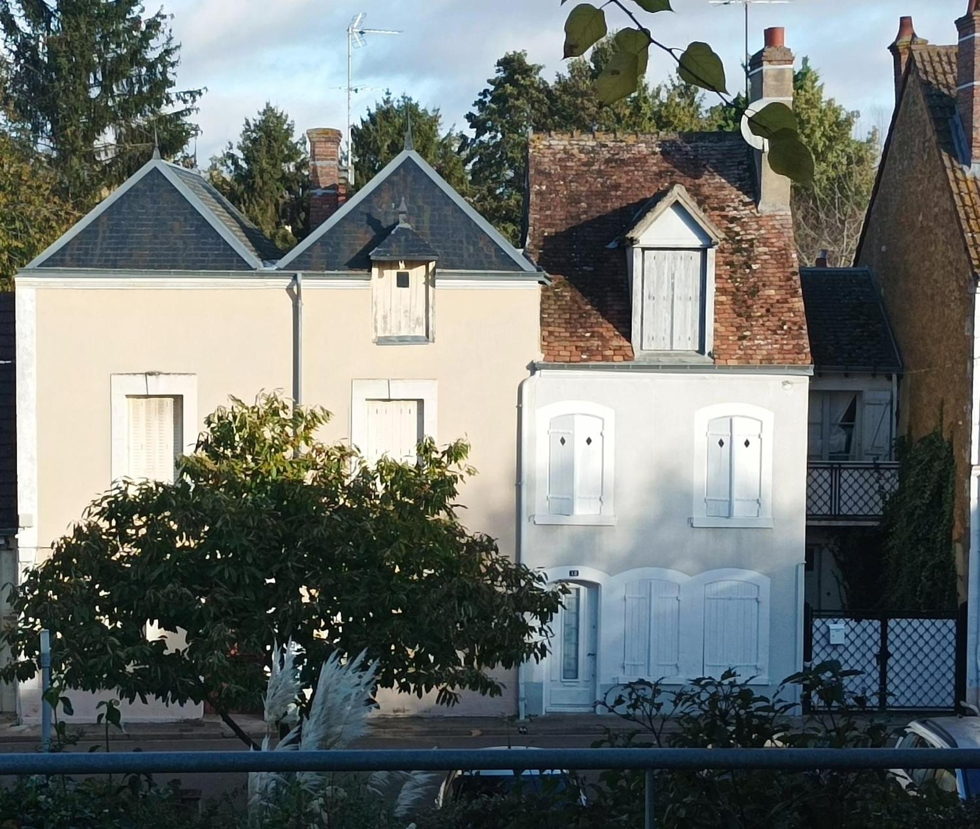 La Maison Au Bord De L'Eau Gracay Exteriér fotografie